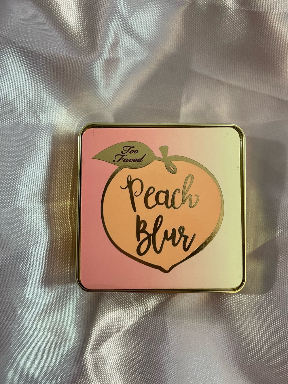 Too Faced Peach setting powder